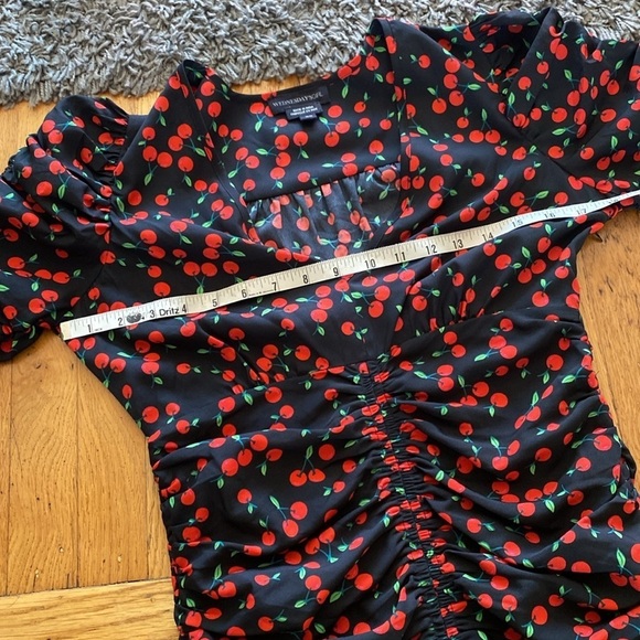 Wednesday's Girl mini tea ruched dress in cherry print Size XS - Picture 13 of 15